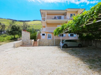 Apartment Two bedroom apartment near beach Šparadići, Šibenik A-23939-d - Outdoor photo 10