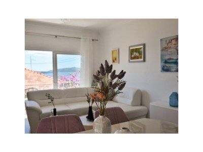 Apartment Two bedroom apartment with terrace and sea view Trogir A-24144-a - Outdoor photo 12