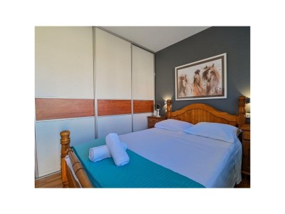 Apartment Two bedroom apartment with balcony and sea view Trogir A-24144-b - Outdoor photo 21