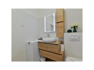 Apartment Two bedroom apartment with balcony and sea view Trogir A-24144-b - Outdoor photo 27