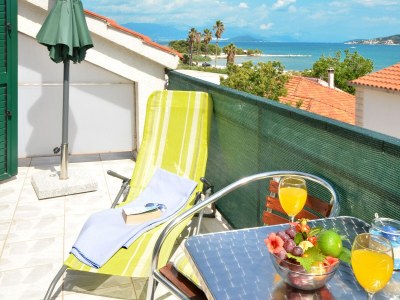 Apartment One bedroom apartment with balcony and sea view Trogir A-24168-b - Outdoor photo 13