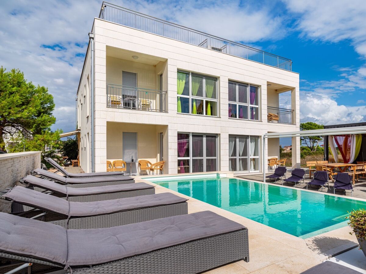 Apartment One bedroom apartment with balcony Vir A-23976-b - Outdoor photo 2