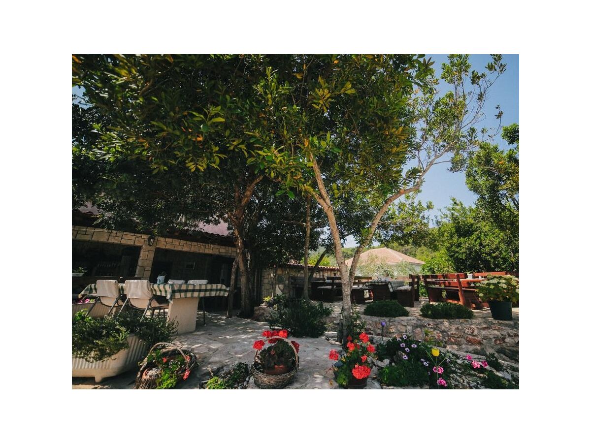 Apartment One bedroom apartment with balcony Dol, Hvar A-24122-a - Outdoor photo 4