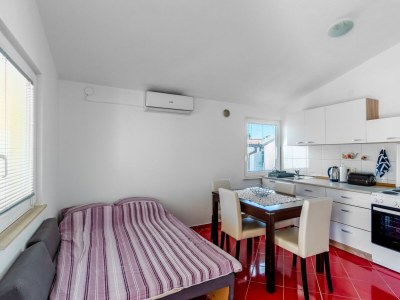 Apartment One bedroom apartment with terrace Vir A-24173-b - Outdoor photo 8