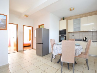 Apartment Two bedroom apartment with terrace Vinišće, Trogir A-24197-a - Outdoor photo 25