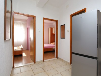 Apartment Two bedroom apartment with terrace Vinišće, Trogir A-24197-a - Outdoor photo 30