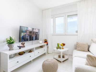 Apartment One bedroom apartment with air-conditioning Split A-24241-a - Outdoor photo 7