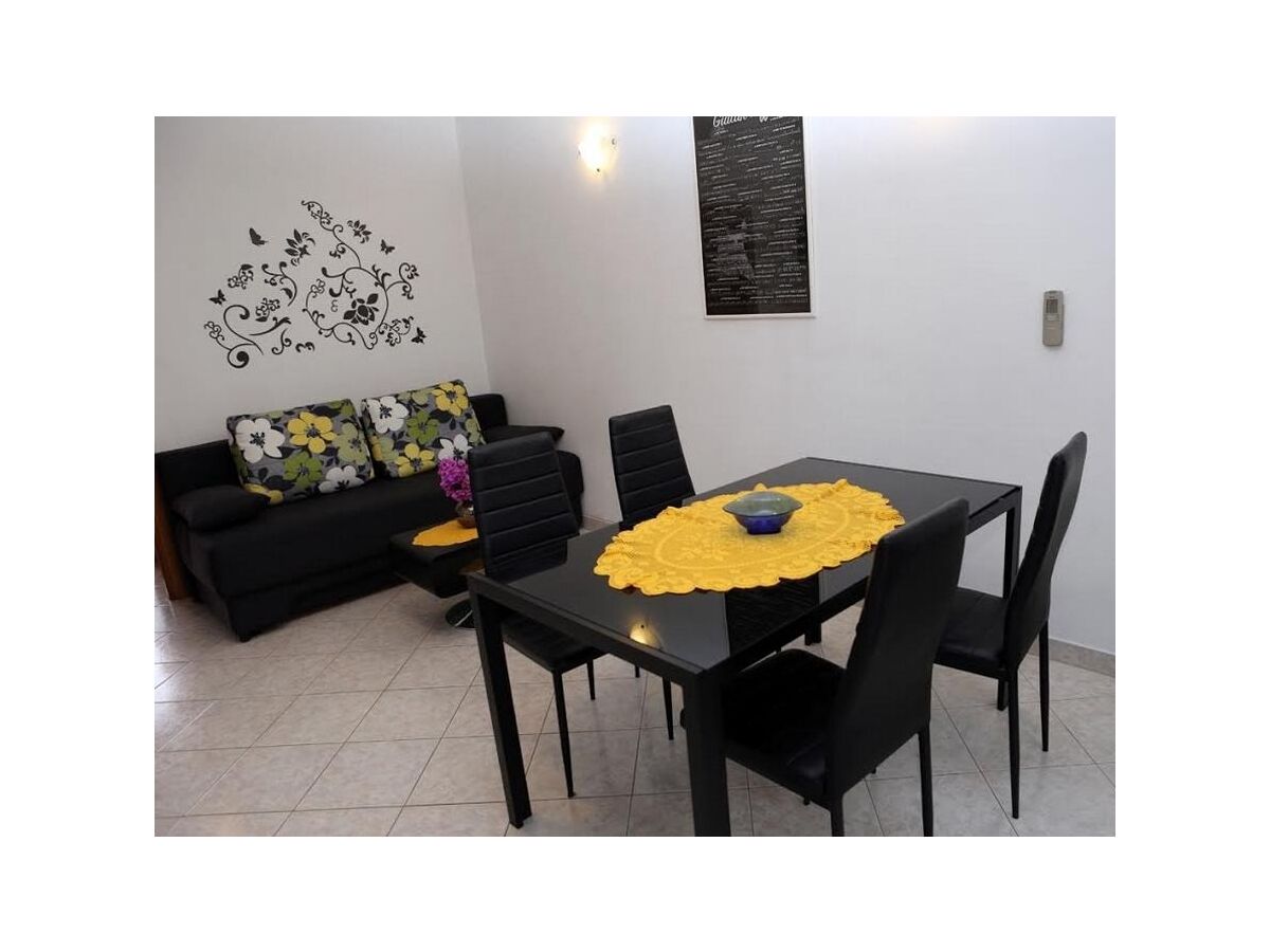 Apartment One bedroom apartment with balcony Pula A-24245-a - Outdoor photo 4