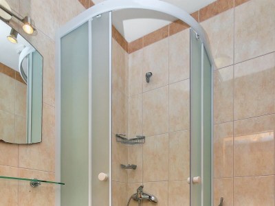 Apartment One bedroom apartment near beach Cove Pokrivenik, Hvar A-2073-f - Outdoor photo 24