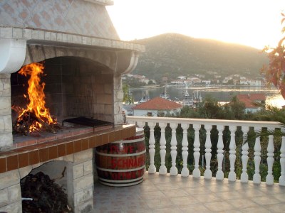Apartment Two bedroom apartment with terrace and sea view Vinišće, Trogir A-10241-b - Outdoor photo 8