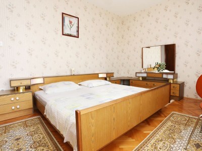 Apartment Two bedroom apartment with terrace and sea view Vinišće, Trogir A-10241-b - Outdoor photo 33