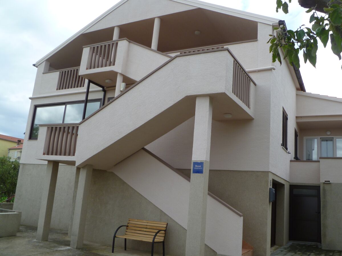 Apartment One bedroom apartment with terrace and sea view Sali, Dugi otok A-8154-b - Outdoor photo 3