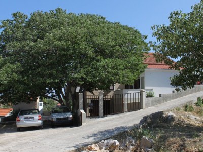 Apartment One bedroom apartment with terrace and sea view Sali, Dugi otok A-8154-b - Outdoor photo 4
