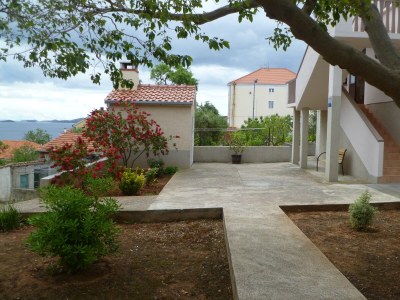 Apartment One bedroom apartment with terrace and sea view Sali, Dugi otok A-8154-b - Outdoor photo 5
