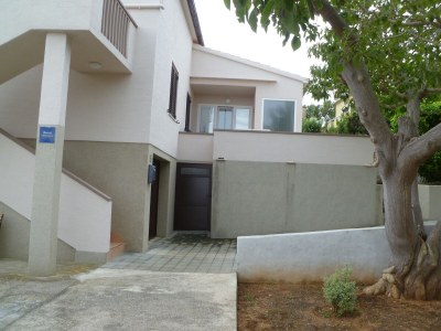 Apartment One bedroom apartment with terrace and sea view Sali, Dugi otok A-8154-b - Outdoor photo 12