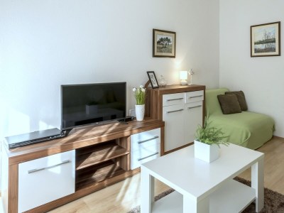 Apartment Three bedroom apartment with terrace Kaštel Štafilić, Kaštela A-20662-a - Outdoor photo 6