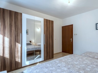 Apartment Three bedroom apartment with terrace Kaštel Štafilić, Kaštela A-20662-a - Outdoor photo 15