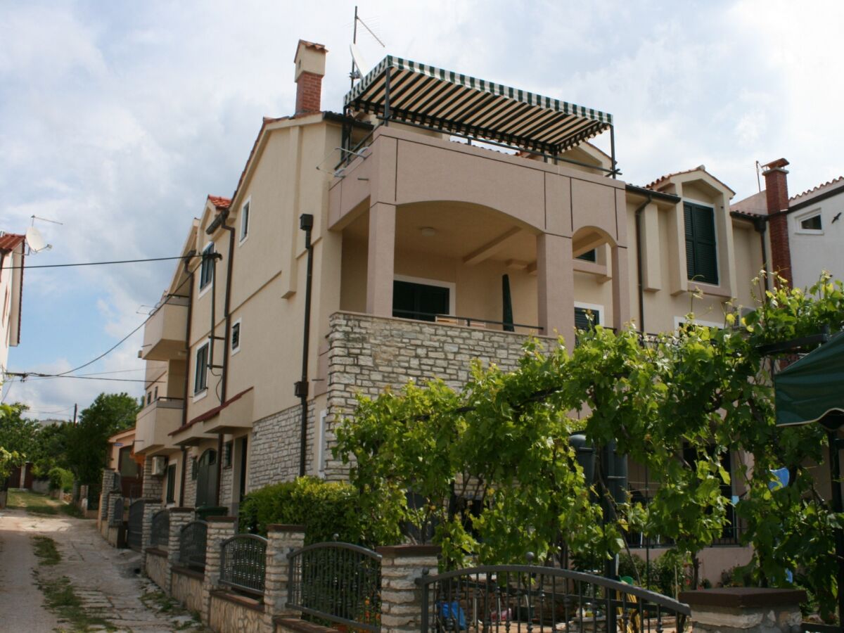 Apartment One bedroom apartment near beach Vodice A-4198-b - Outdoor photo 4