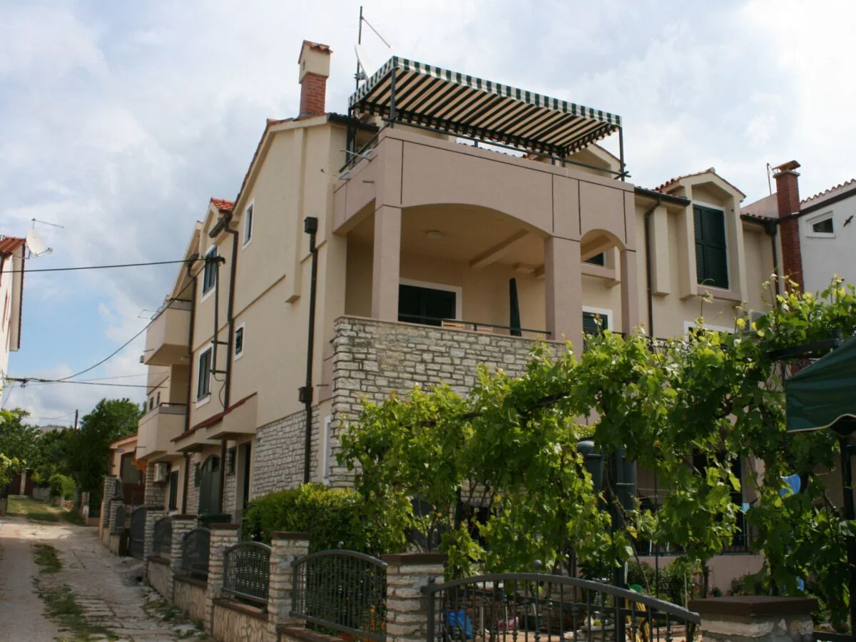 Apartment Two bedroom apartment near beach Vodice A-4198-d - Outdoor photo 5