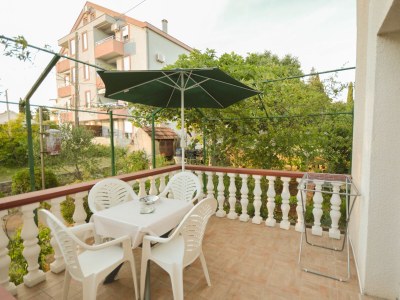 Apartment One bedroom apartment near beach Zadar - Diklo, Zadar A-5925-b - Outdoor photo 20