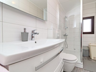 Apartment Three bedroom apartment near beach Brna, Korčula A-4463-b - Outdoor photo 28