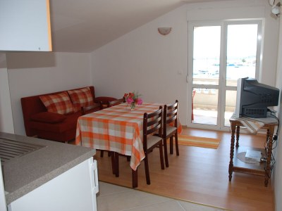 Apartment One bedroom apartment with terrace and sea view Kukljica, Ugljan A-8478-a - Outdoor photo 13