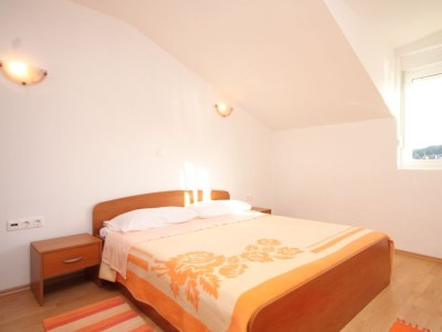 Apartment One bedroom apartment with terrace and sea view Kukljica, Ugljan A-8478-a - Outdoor photo 16