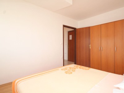 Apartment One bedroom apartment with terrace and sea view Kukljica, Ugljan A-8478-a - Outdoor photo 17