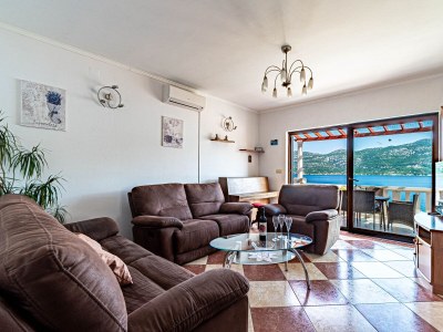 Apartment Three bedroom apartment near beach Tri Žala, Korčula A-4432-b - Outdoor photo 9