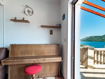 Apartment Three bedroom apartment near beach Tri Žala, Korčula A-4432-b - Outdoor photo 11