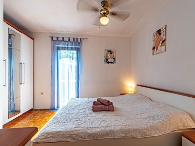 Apartment Three bedroom apartment near beach Tri Žala, Korčula A-4432-b - Outdoor photo 15