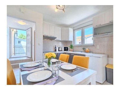 Apartment One bedroom apartment with terrace Kaštel Lukšić, Kaštela A-20582-c - Outdoor photo 14