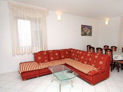 Apartment Three bedroom apartment with terrace and sea view Mastrinka, Čiovo A-4836-a - Outdoor photo 10