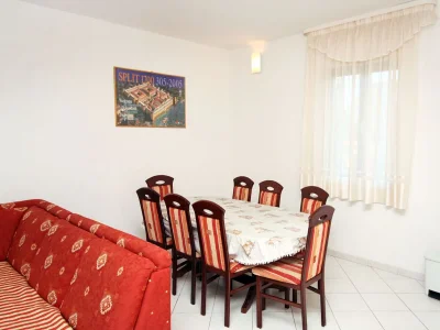 Apartment Three bedroom apartment with terrace and sea view Mastrinka, Čiovo A-4836-a - Outdoor photo 11