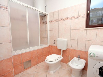 Apartment Three bedroom apartment with terrace and sea view Mastrinka, Čiovo A-4836-a - Outdoor photo 19