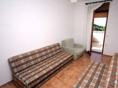 Apartment Two bedroom apartment with terrace and sea view Suha Punta, Rab A-5050-a - Outdoor photo 10