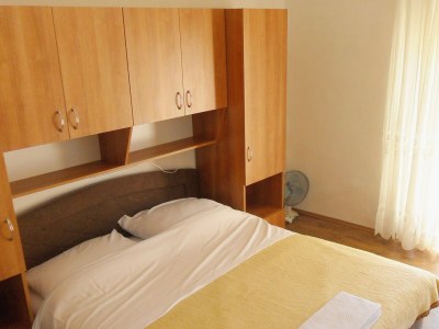 Apartment Two bedroom apartment with terrace and sea view Suha Punta, Rab A-5050-a - Outdoor photo 14