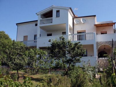 Apartment Two bedroom apartment with terrace and sea view Suha Punta, Rab A-5050-b - Outdoor photo 3