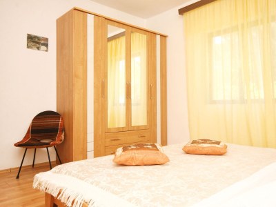 Apartment Four-bedroom apartment near beach Prižba, Korčula A-10061-b - Outdoor photo 25