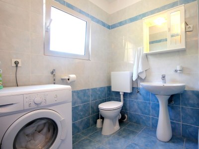 Apartment Four-bedroom apartment near beach Prižba, Korčula A-10061-b - Outdoor photo 27