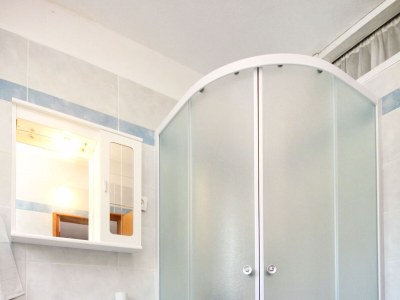 Apartment Four-bedroom apartment near beach Prižba, Korčula A-10061-b - Outdoor photo 28