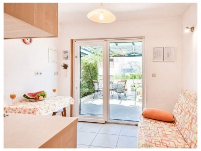 Apartment One bedroom apartment with terrace and sea view Povlja, Brač A-24129-a - Outdoor photo 10