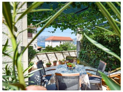 Apartment One bedroom apartment with terrace and sea view Povlja, Brač A-24129-b in Povlja - Apartment