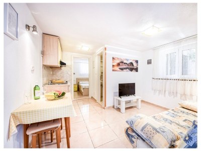 Apartment One bedroom apartment with terrace Povlja, Brač A-24129-c - Outdoor photo 10