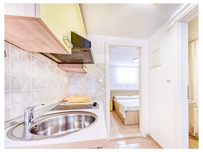 Apartment One bedroom apartment with terrace Povlja, Brač A-24129-c - Outdoor photo 14