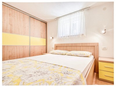 Apartment One bedroom apartment with terrace Povlja, Brač A-24129-c - Outdoor photo 15