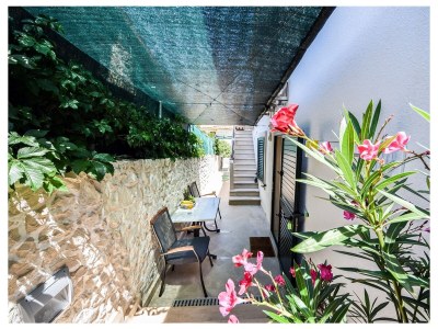 Apartment One bedroom apartment with terrace Povlja, Brač A-24129-c - Outdoor photo 18