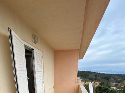 Apartment Two bedroom apartment with balcony and sea view Lopar, Rab A-23747-b - Outdoor photo 12