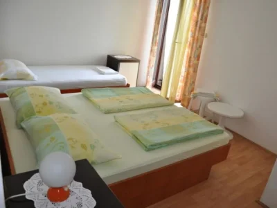 Apartment One bedroom apartment with balcony and sea view Lopar, Rab A-23747-d in Lopar - Apartment
