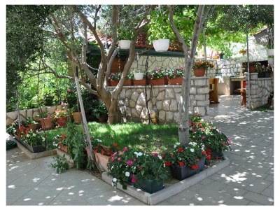 Apartment One bedroom apartment with balcony and sea view Lopar, Rab A-23747-d - Outdoor photo 3